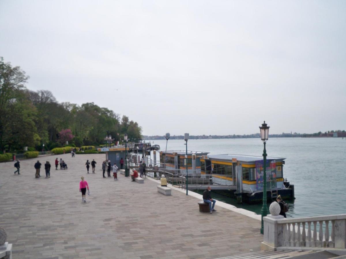 locazione Mery Venezia Esterno foto